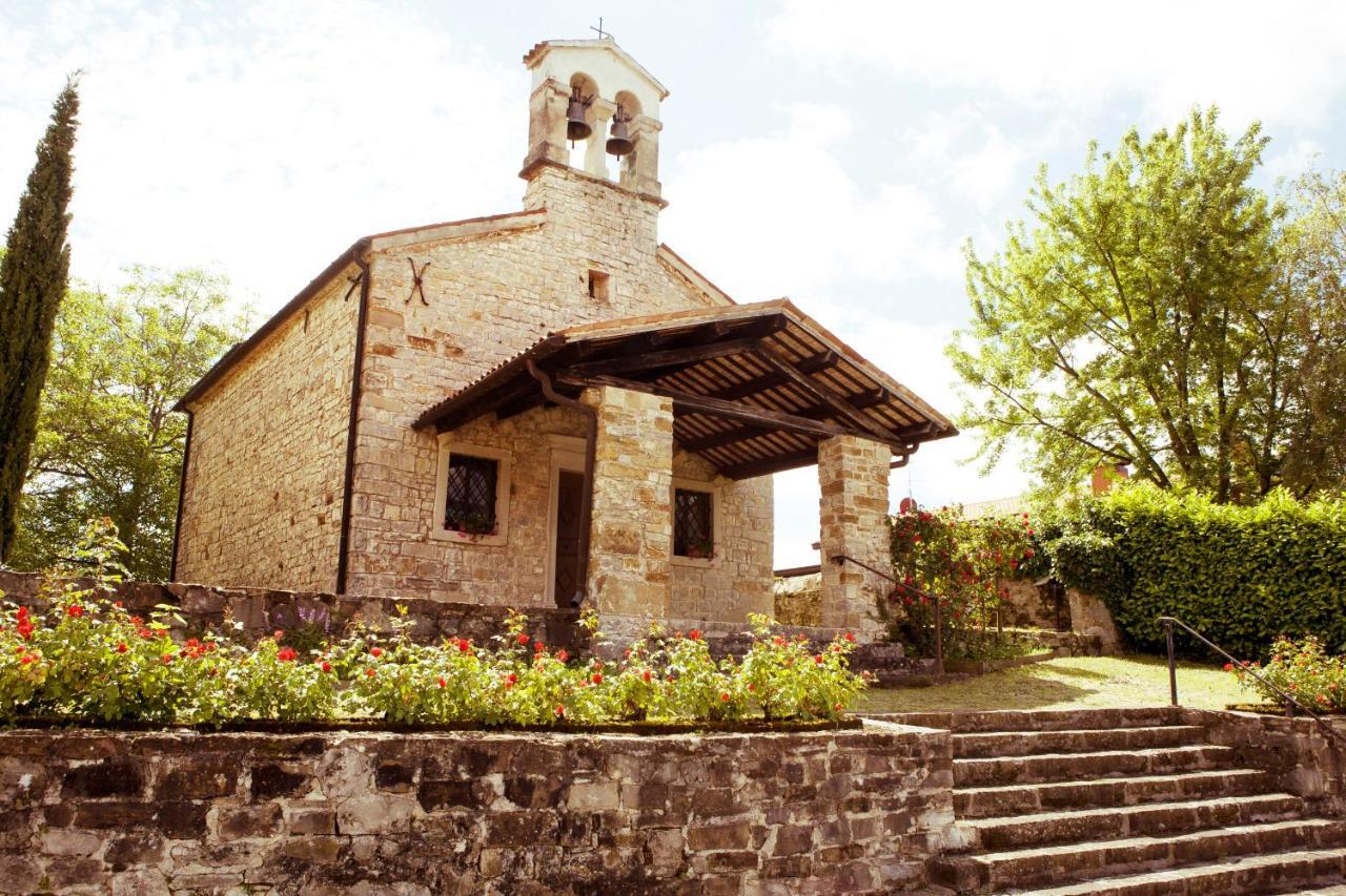 Agriturismo L'Uva E Le Stelle Faedis Exterior photo